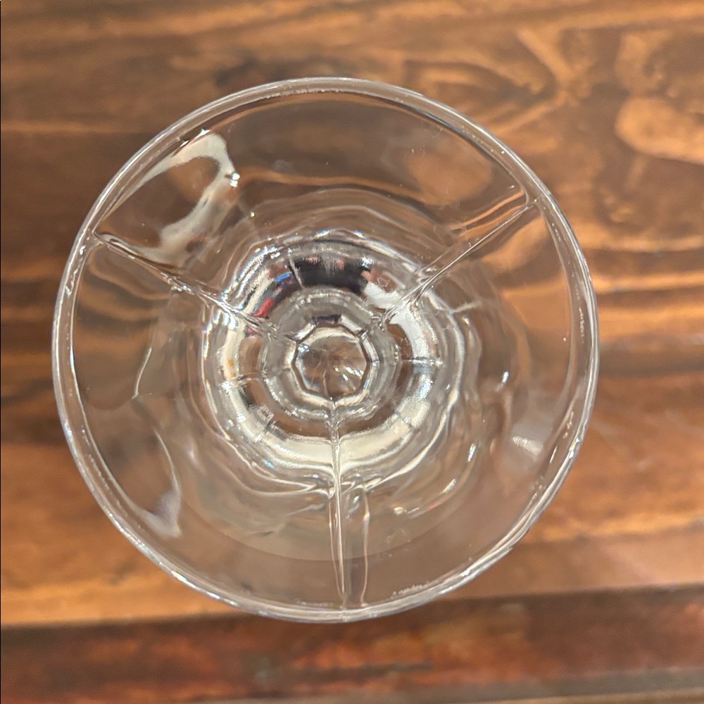 Noritake "Sweet Swirl-Clear" Water Goblet Pressed Glass Discontinued Pattern - Picture 6 of 7